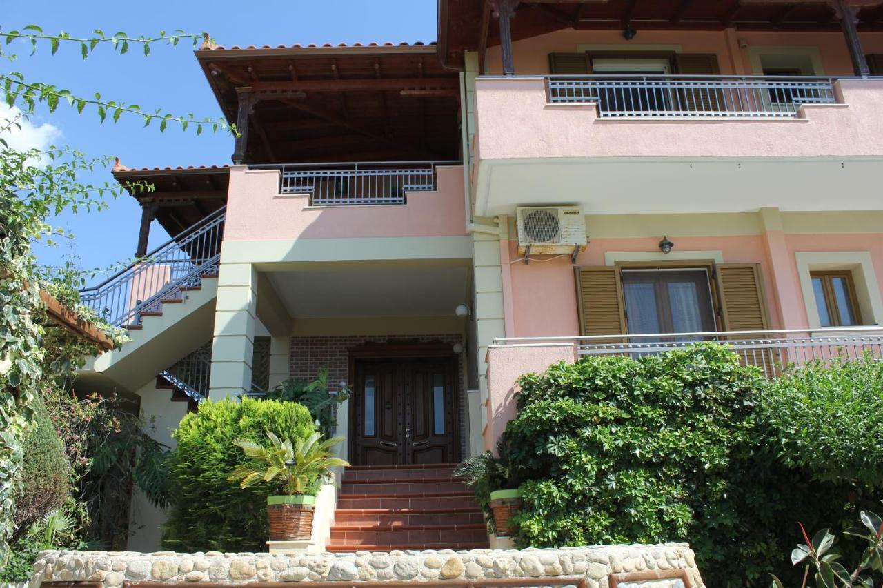 Tosis Apartments Свороната Экстерьер фото
